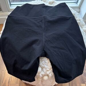 Everlane | Black High-Rise Perform Bike Shorts